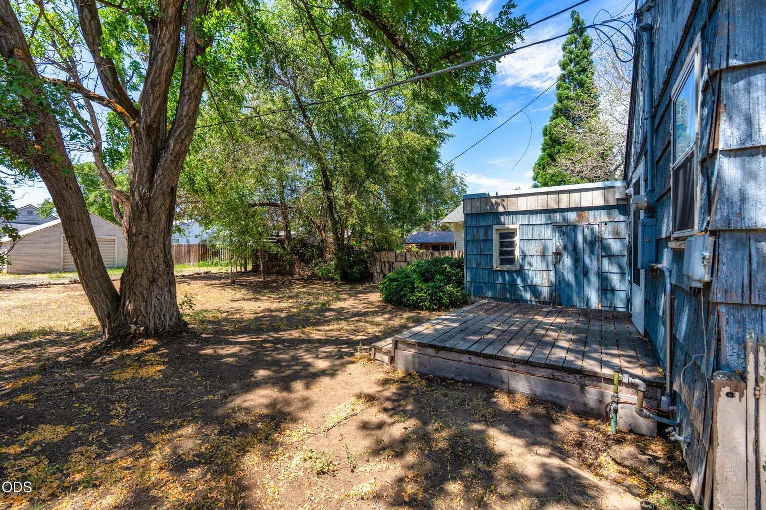 Photo of 237 SW 9th Street 29 of 37