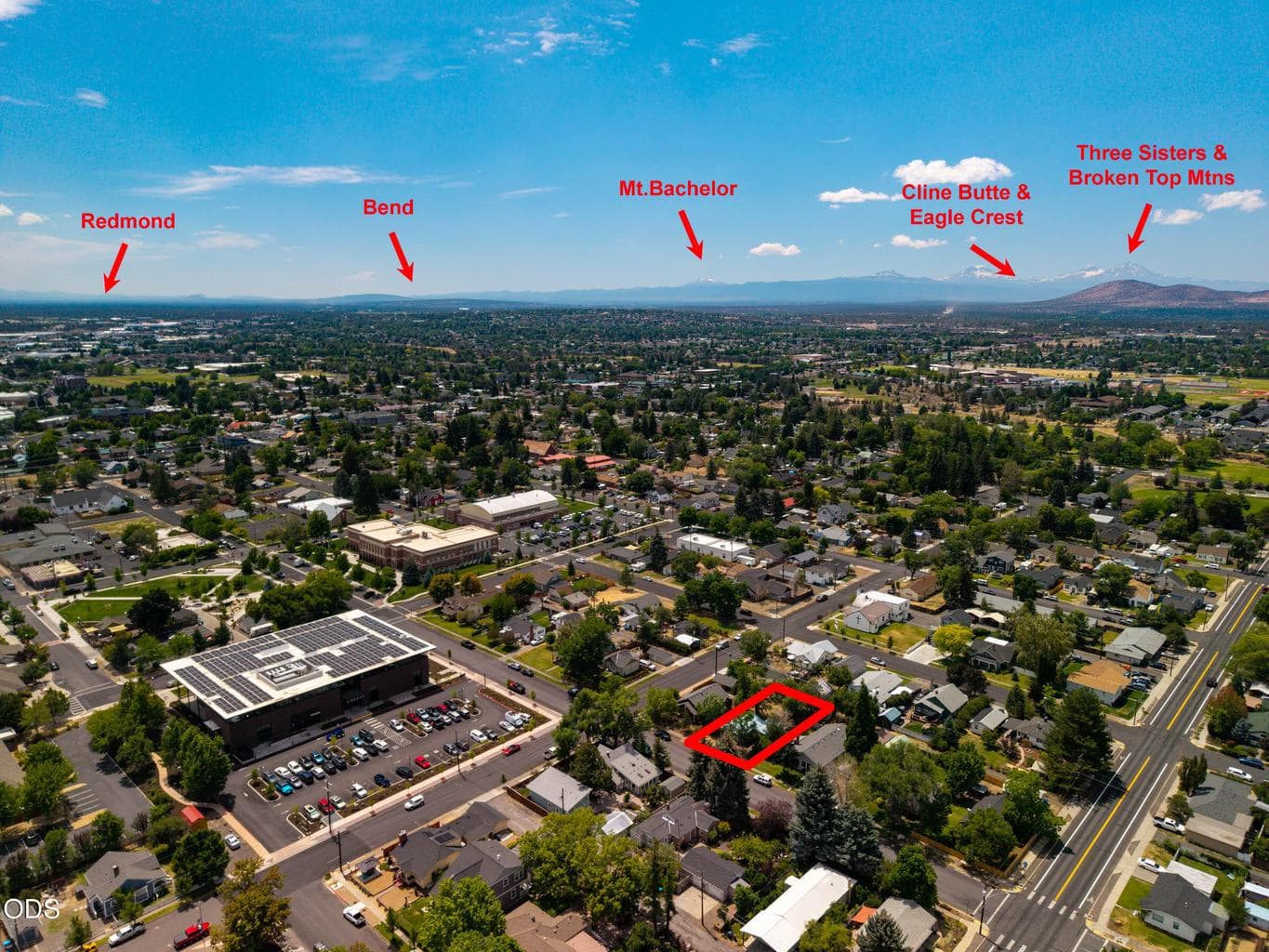 Photo of 237 SW 9th Street 9 of 37