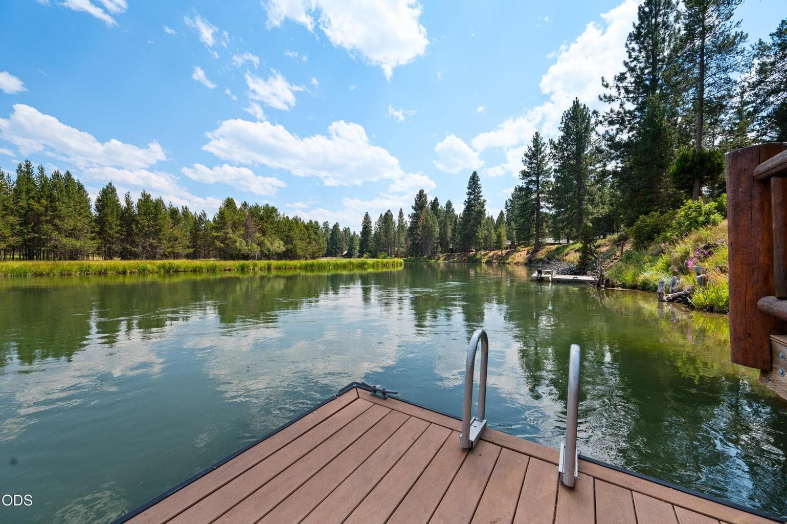 Head out on your paddleboard from your dock and float the river on hot summer days.