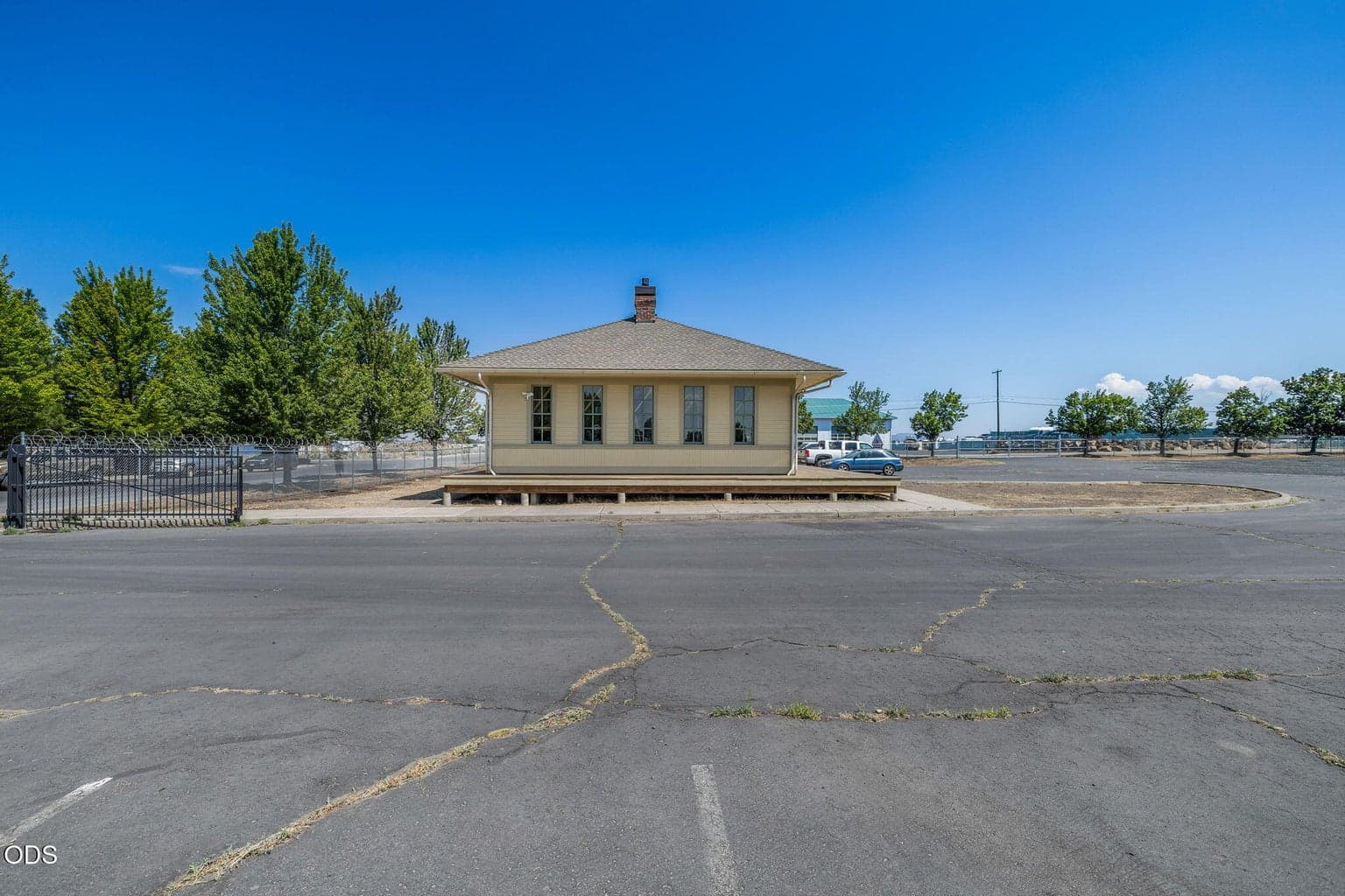 Photo of 778 11th Street 3 of 28