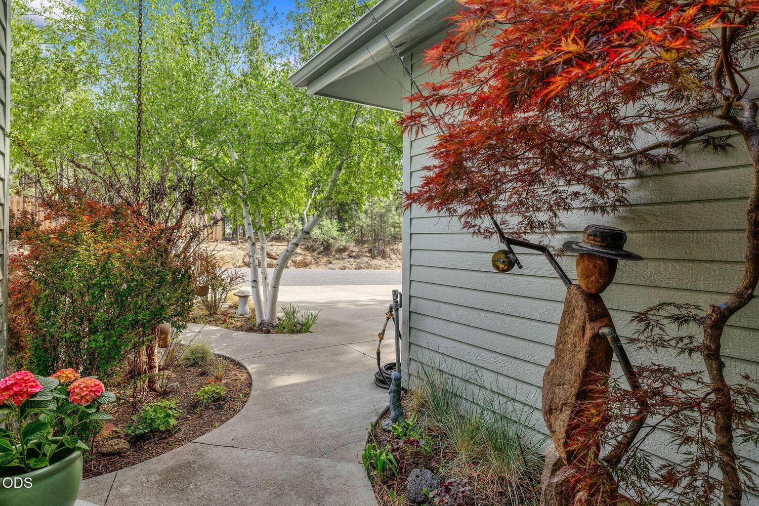 Photo of 60655 River Bend Drive 5 of 55