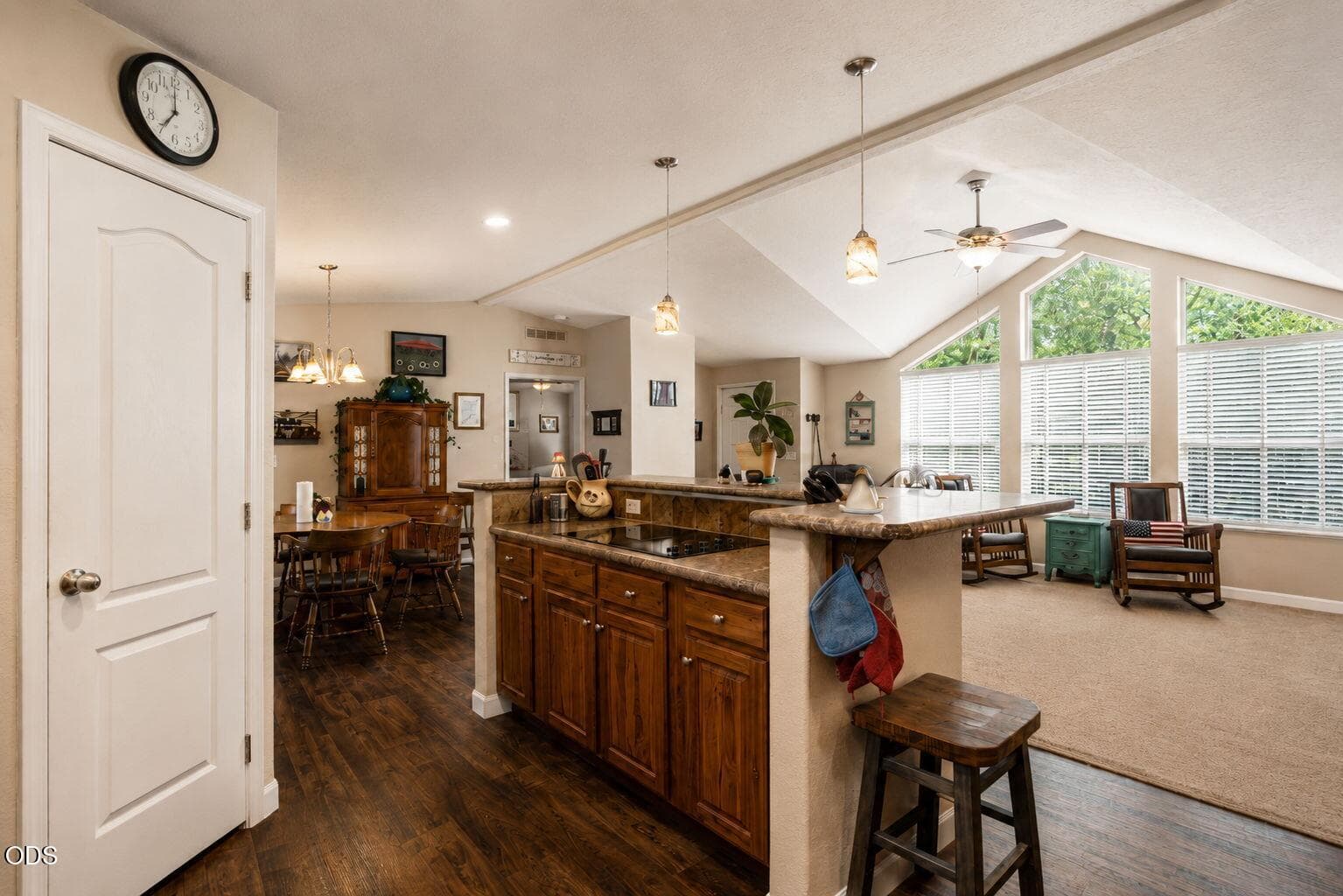 Photo of 1800 Lampman Road 6 of 53