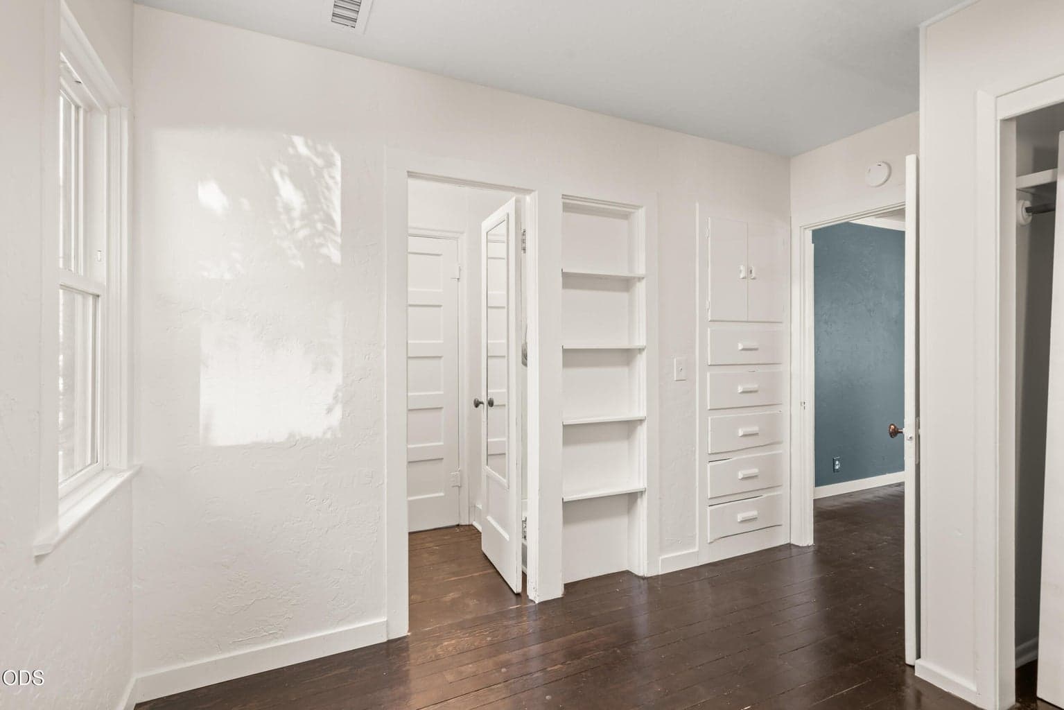 Photo of 105 Maple Street 4 of 29