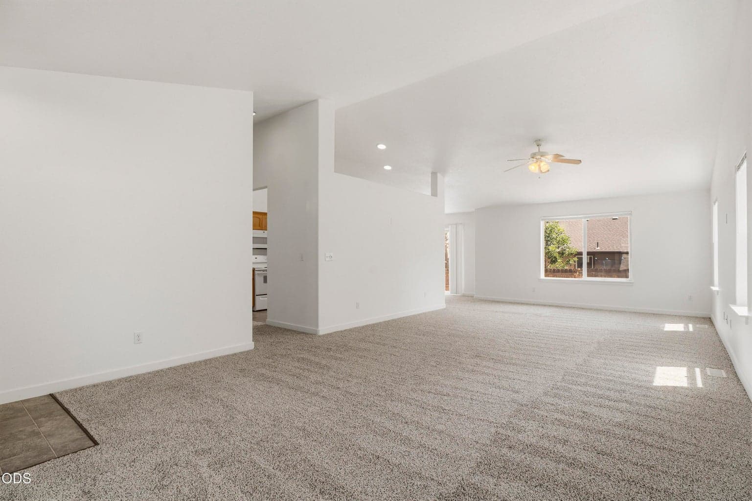 Photo of 1950 36th Street 5 of 29