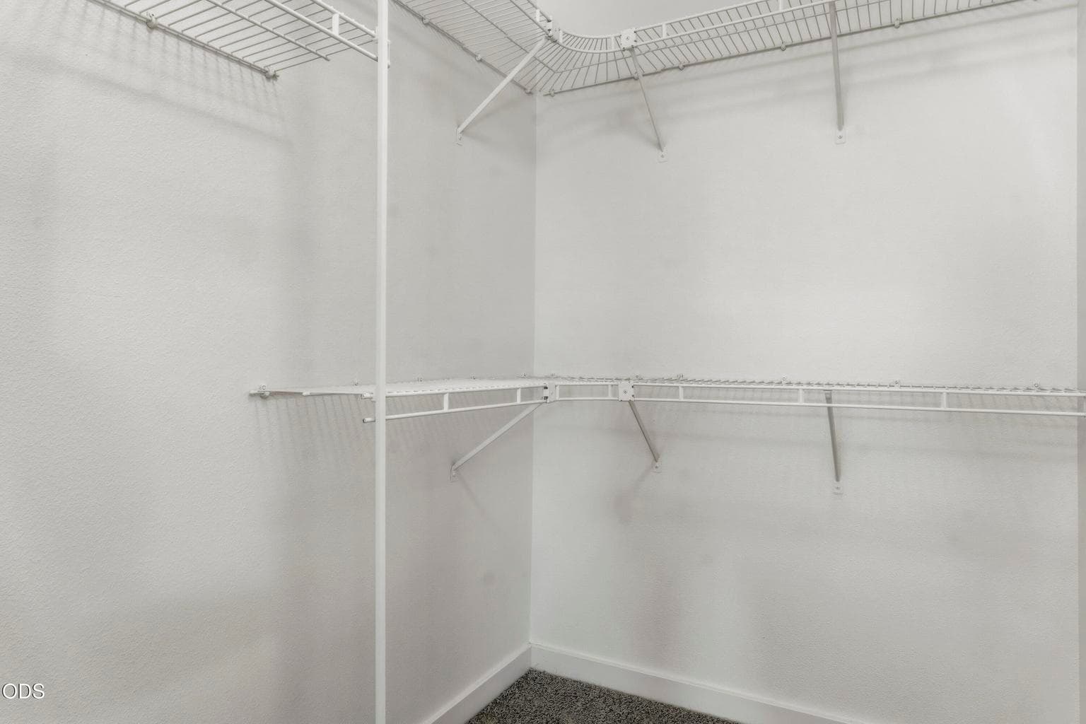 Photo of 1950 SW 36th Street 20 of 29