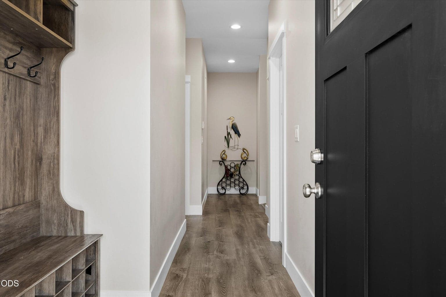 Photo of 3525 SW Hillcrest Court 12 of 59