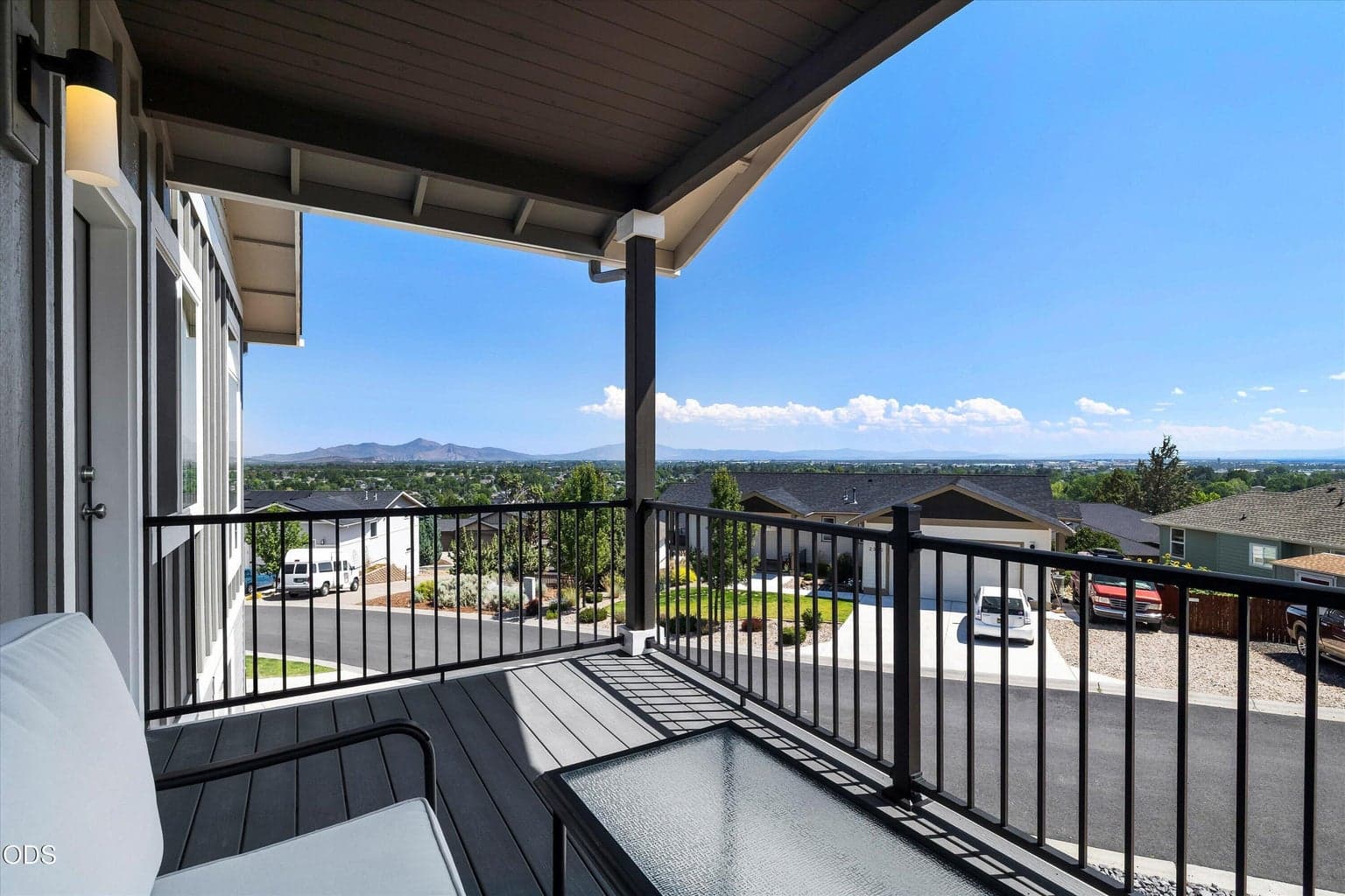Photo of 3525 SW Hillcrest Court 6 of 59