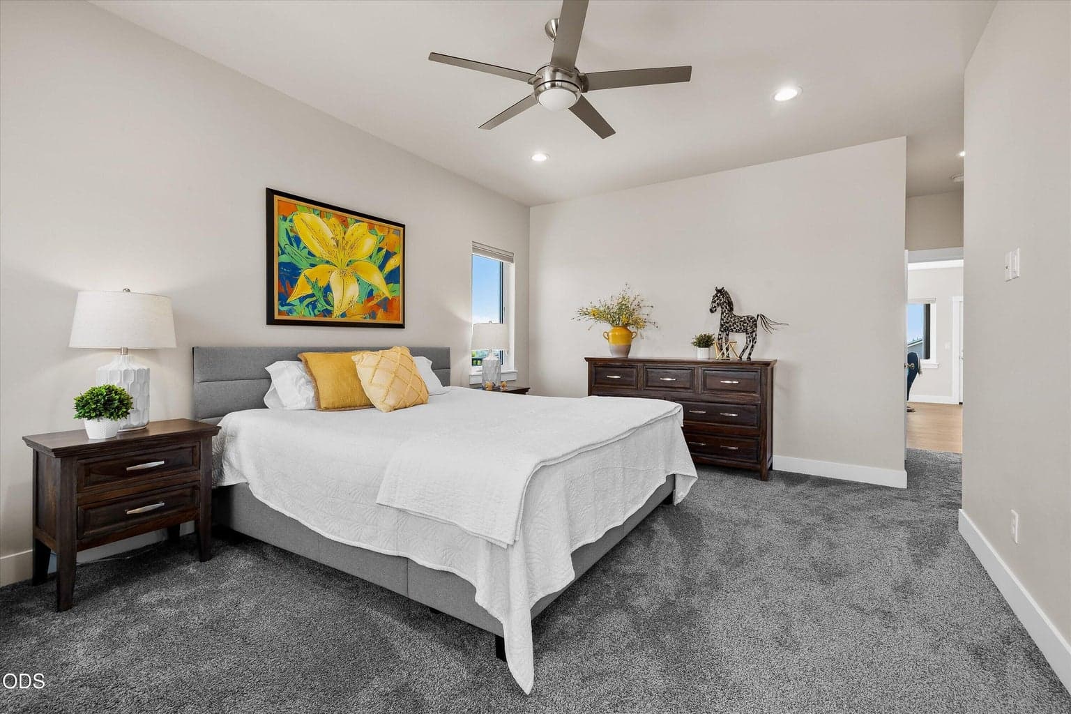 Photo of 3525 SW Hillcrest Court 27 of 59