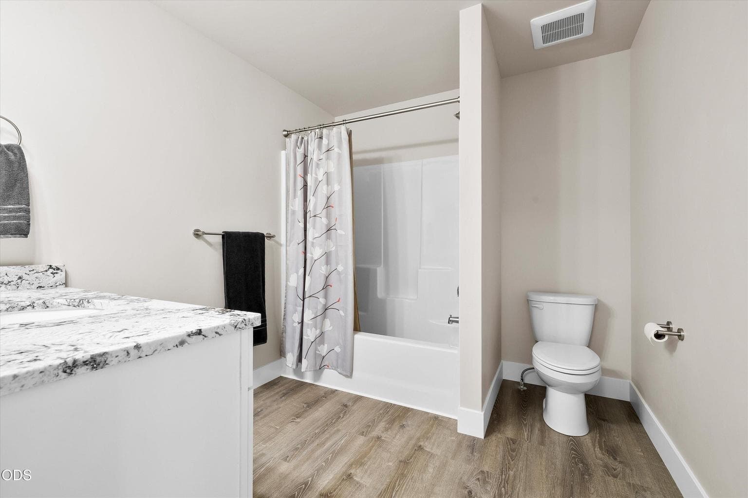 Photo of 3525 SW Hillcrest Court 42 of 59
