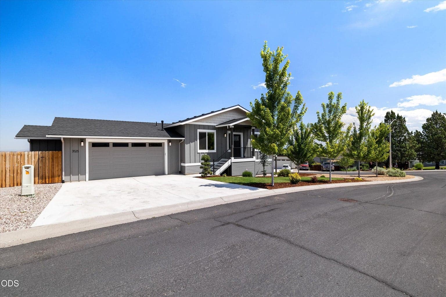 Photo of 3525 Hillcrest Court 4 of 54