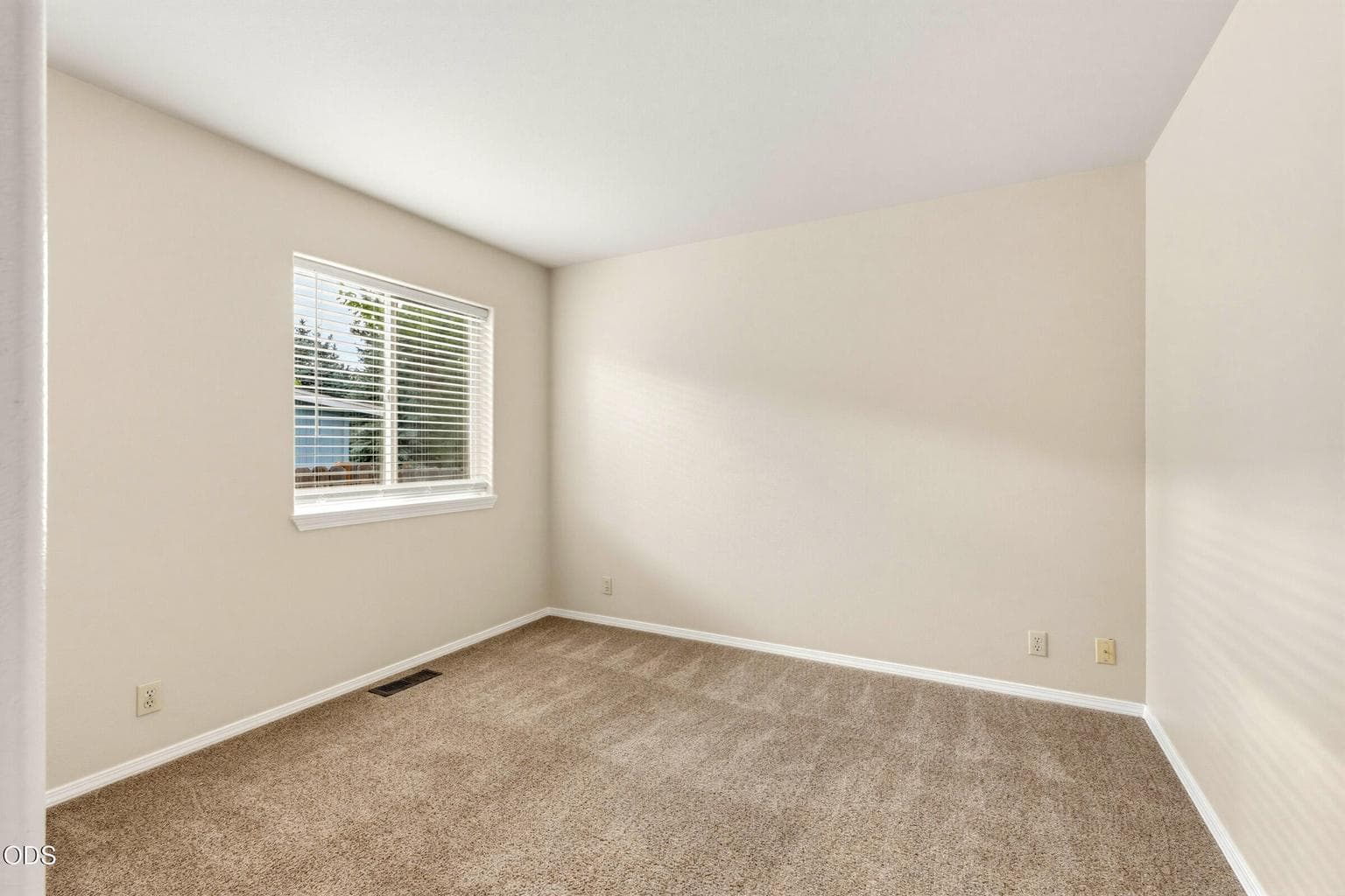 Photo of 21326 Starling Drive 20 of 38
