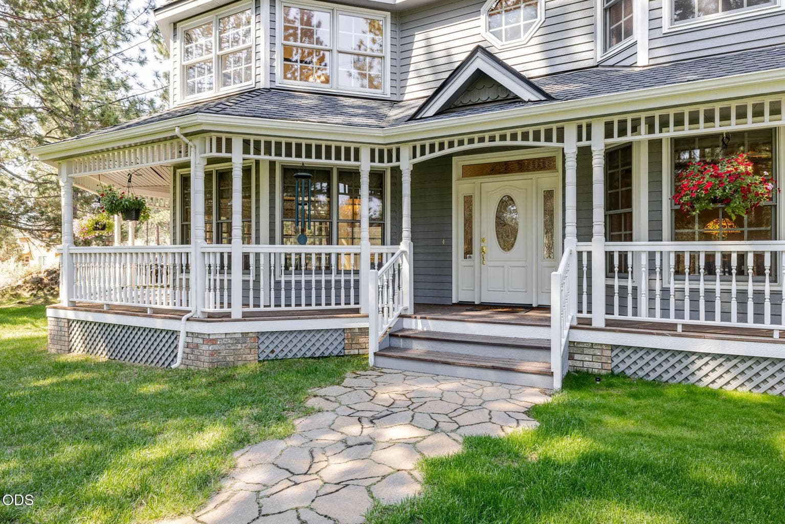 Photo of 60287 Tall Pine Avenue 3 of 51