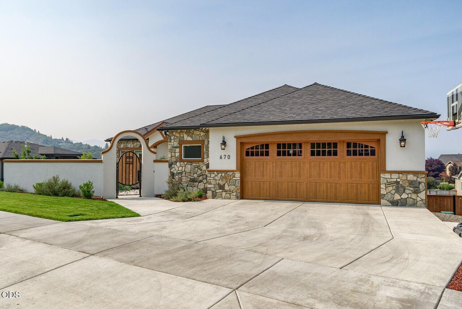 Oversized garage
