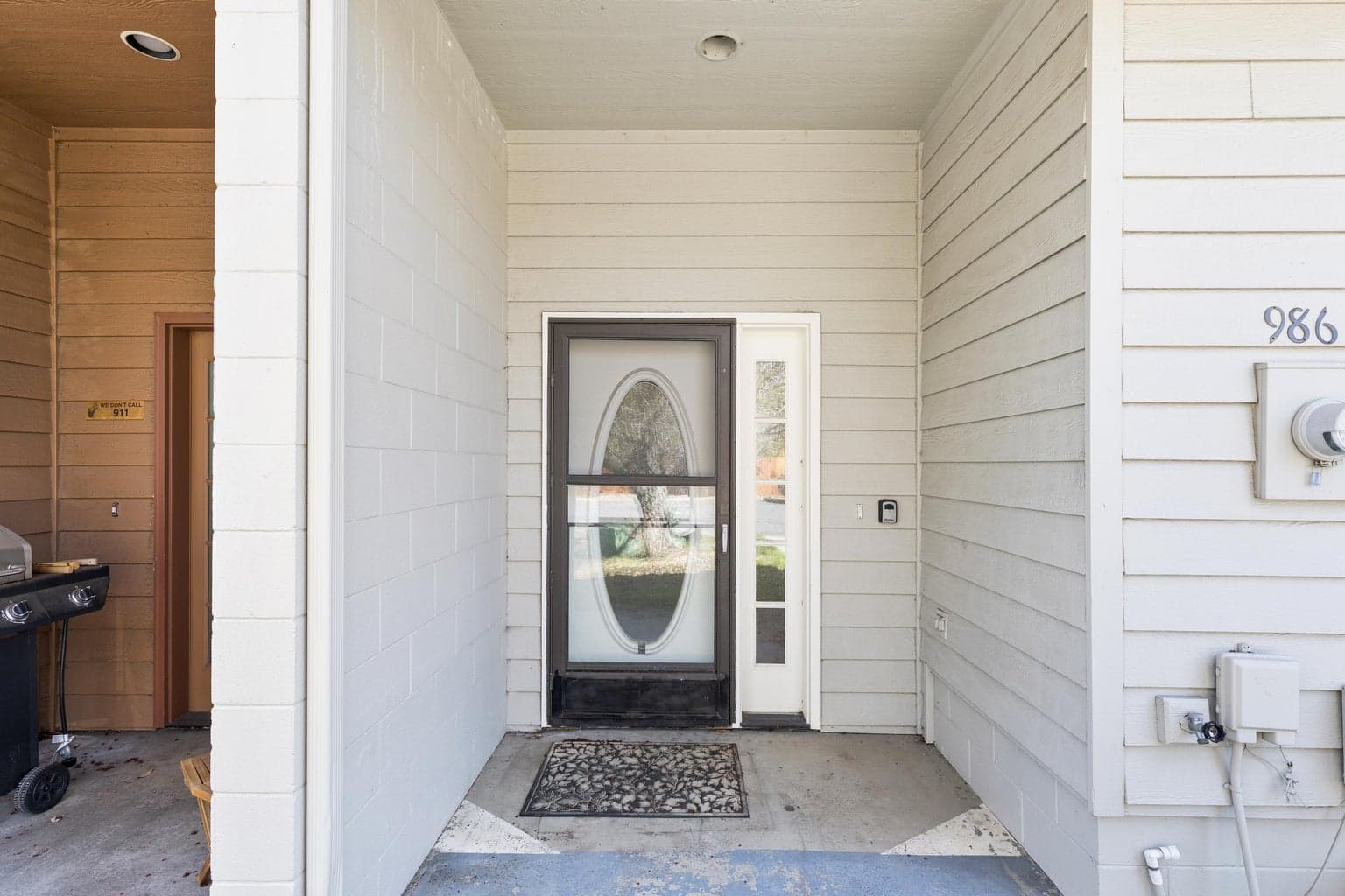 Photo of 986 Centennial Street 4 of 23