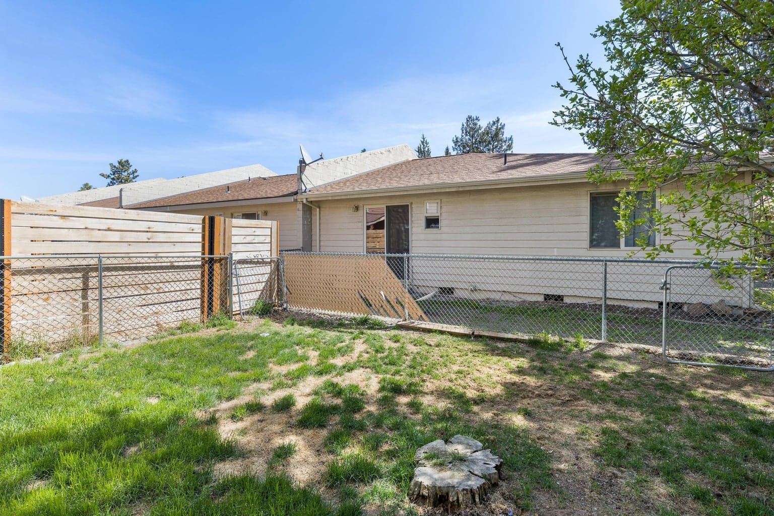 Photo of 986 SE Centennial Street 21 of 23