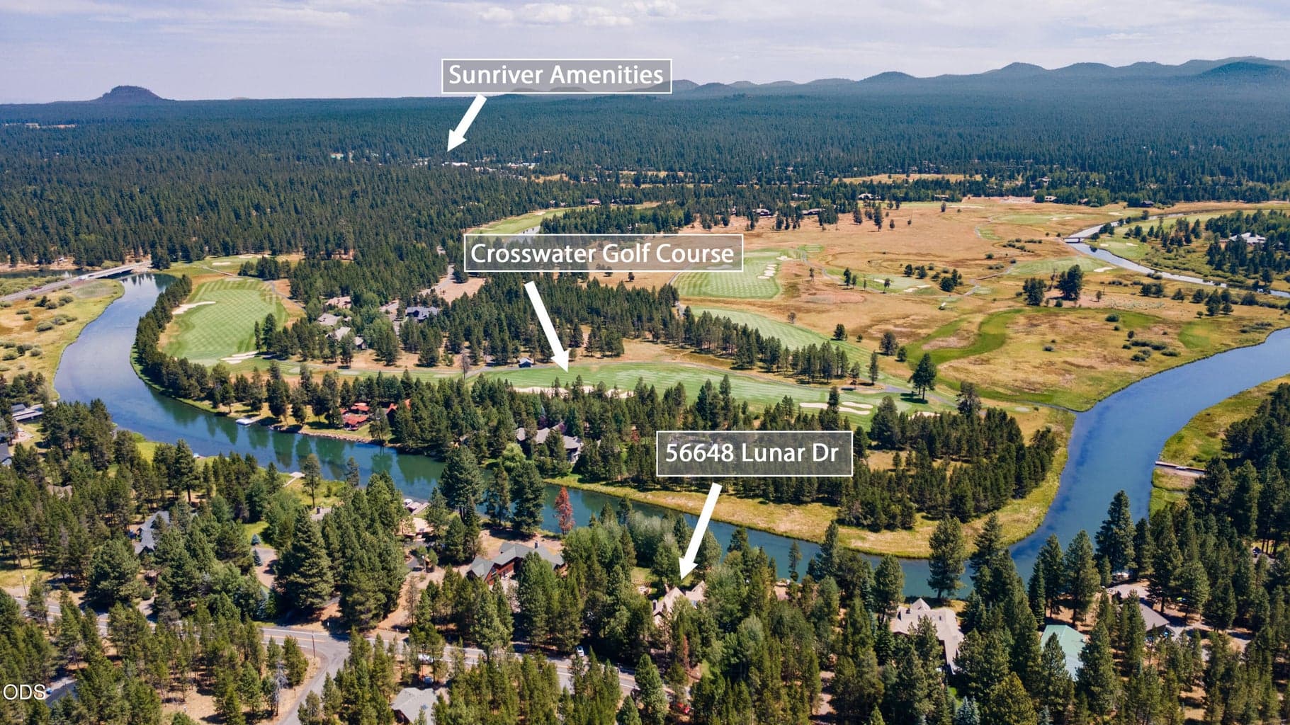 Located minutes to Sunriver and just 20 minutes to Mt. Bachelor and Downtown Bend.