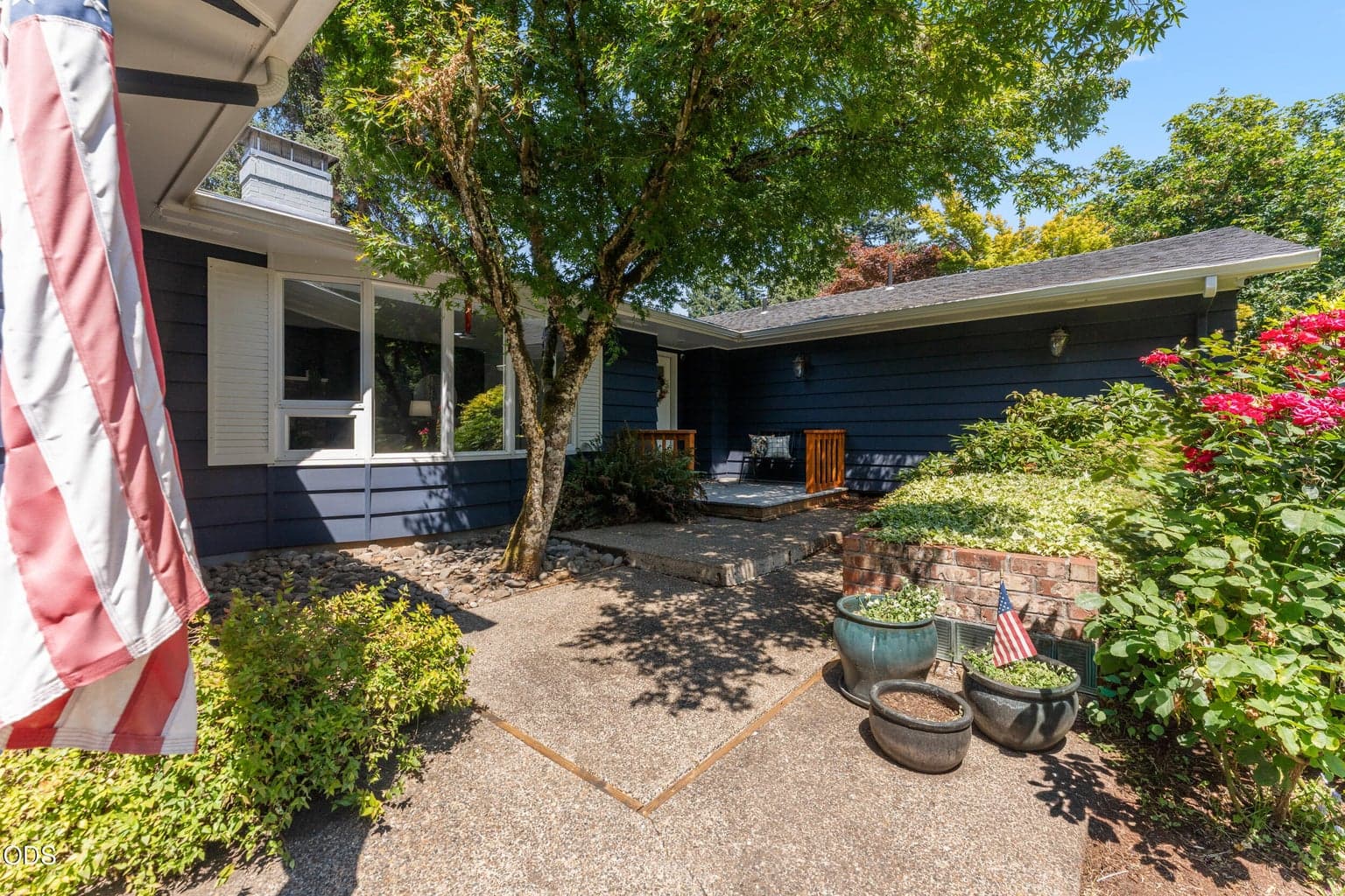 Photo of 3127 Orchard Heights Road 4 of 52