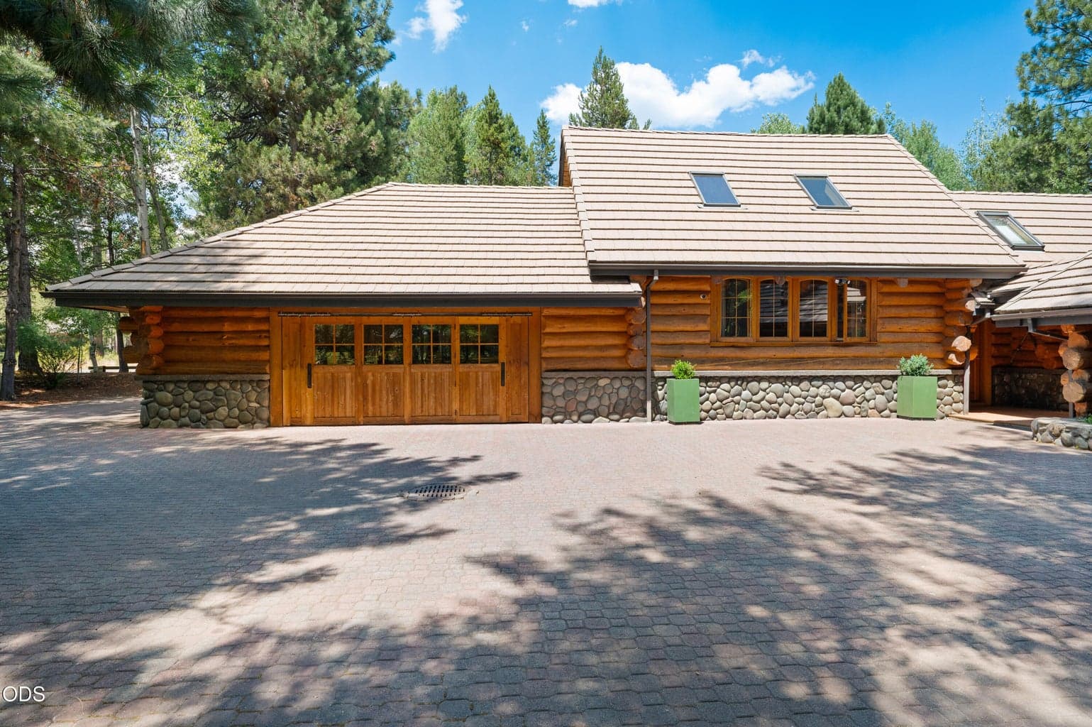 Photo of 56648 Lunar Drive 69 of 73