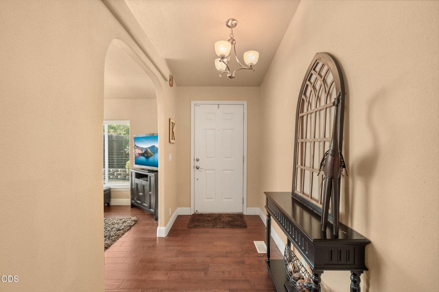 Photo of 1811 Eunice Avenue 6 of 39