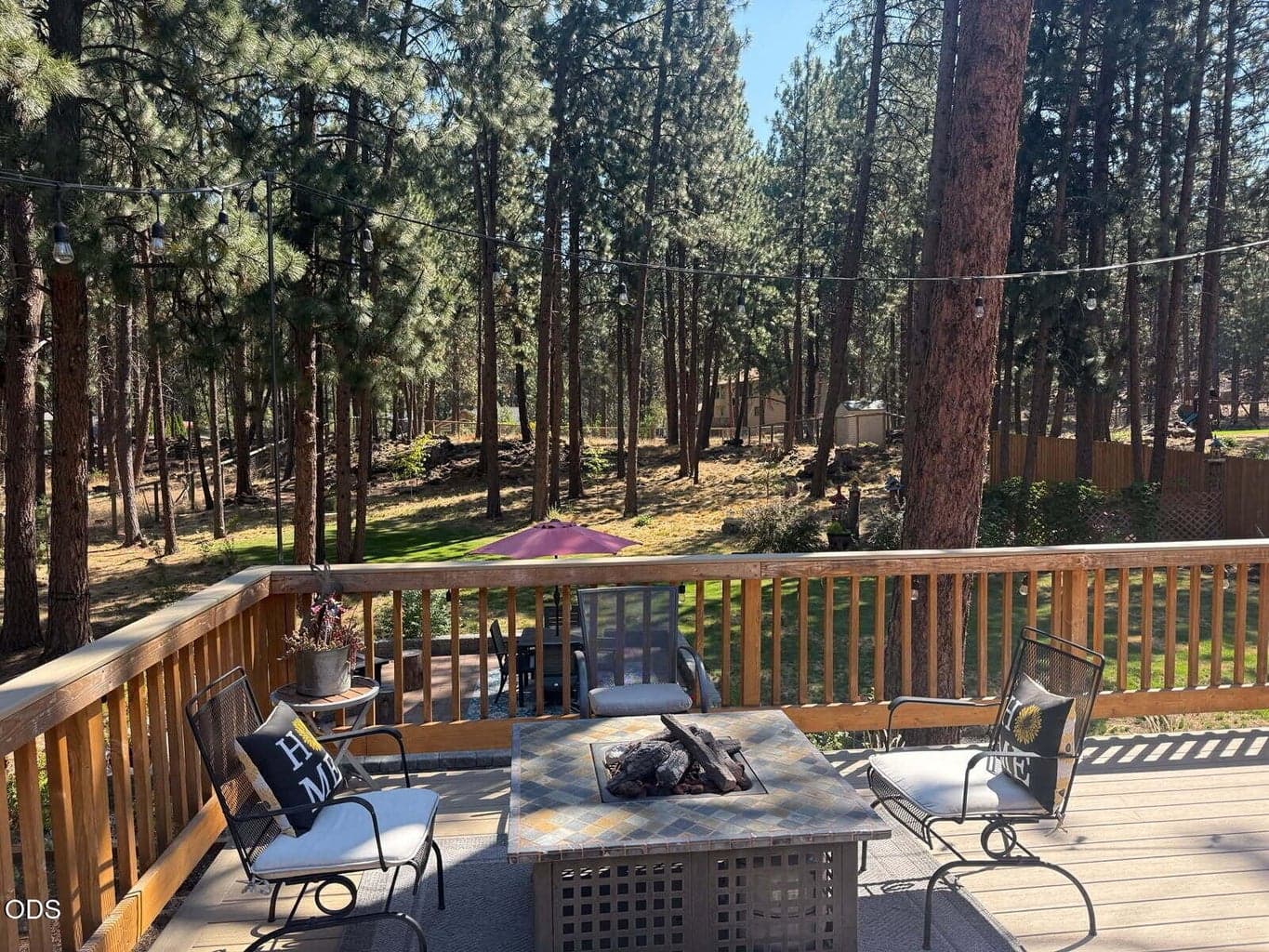 Photo of 60134 Turquoise Road 2 of 4