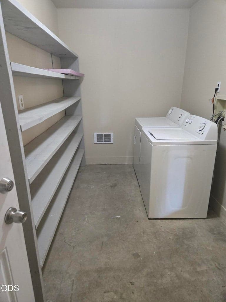 Photo of 52460 Pine Drive 16 of 16