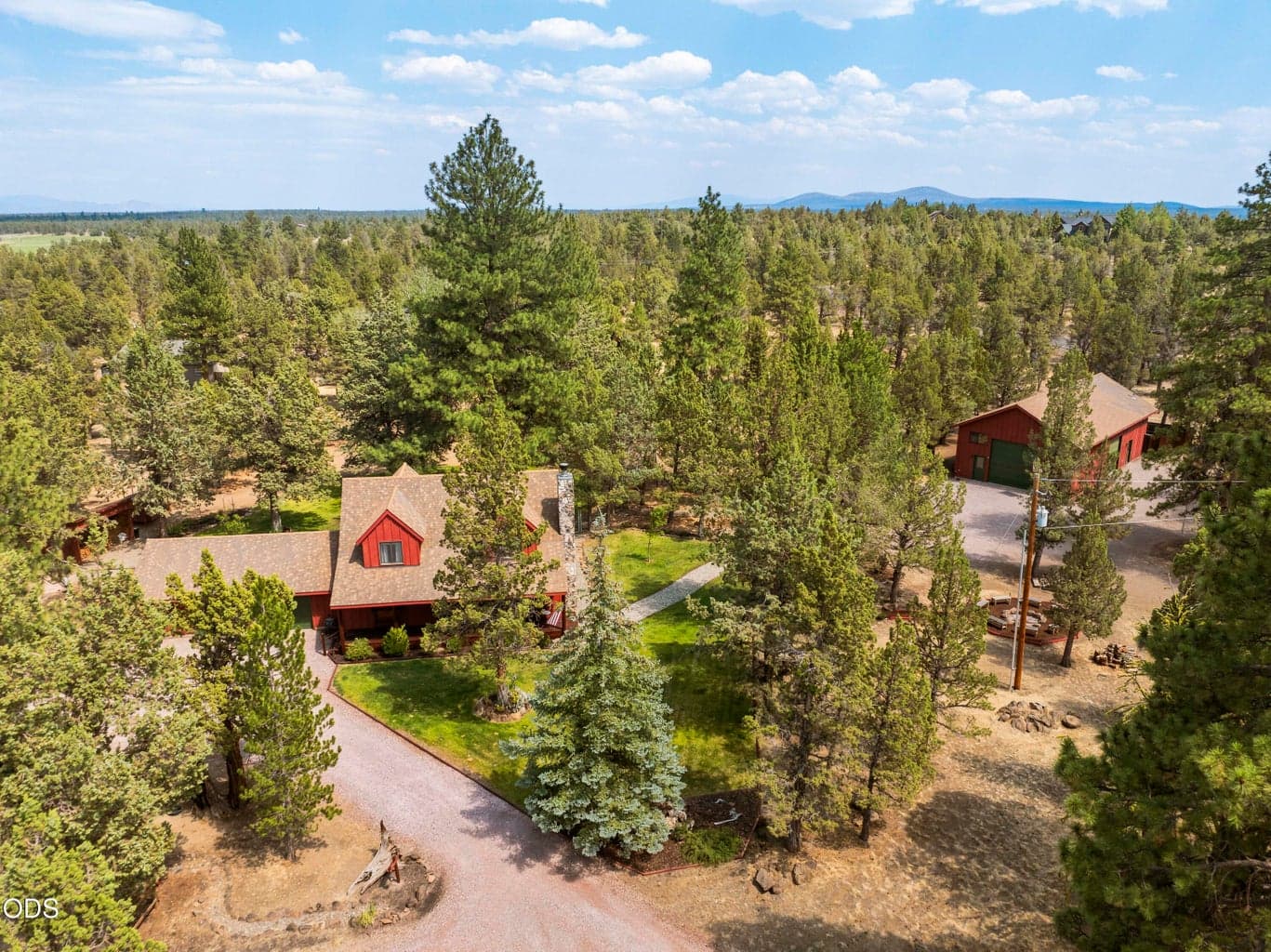 Photo of 17760 Edmundson Road 1 of 70
