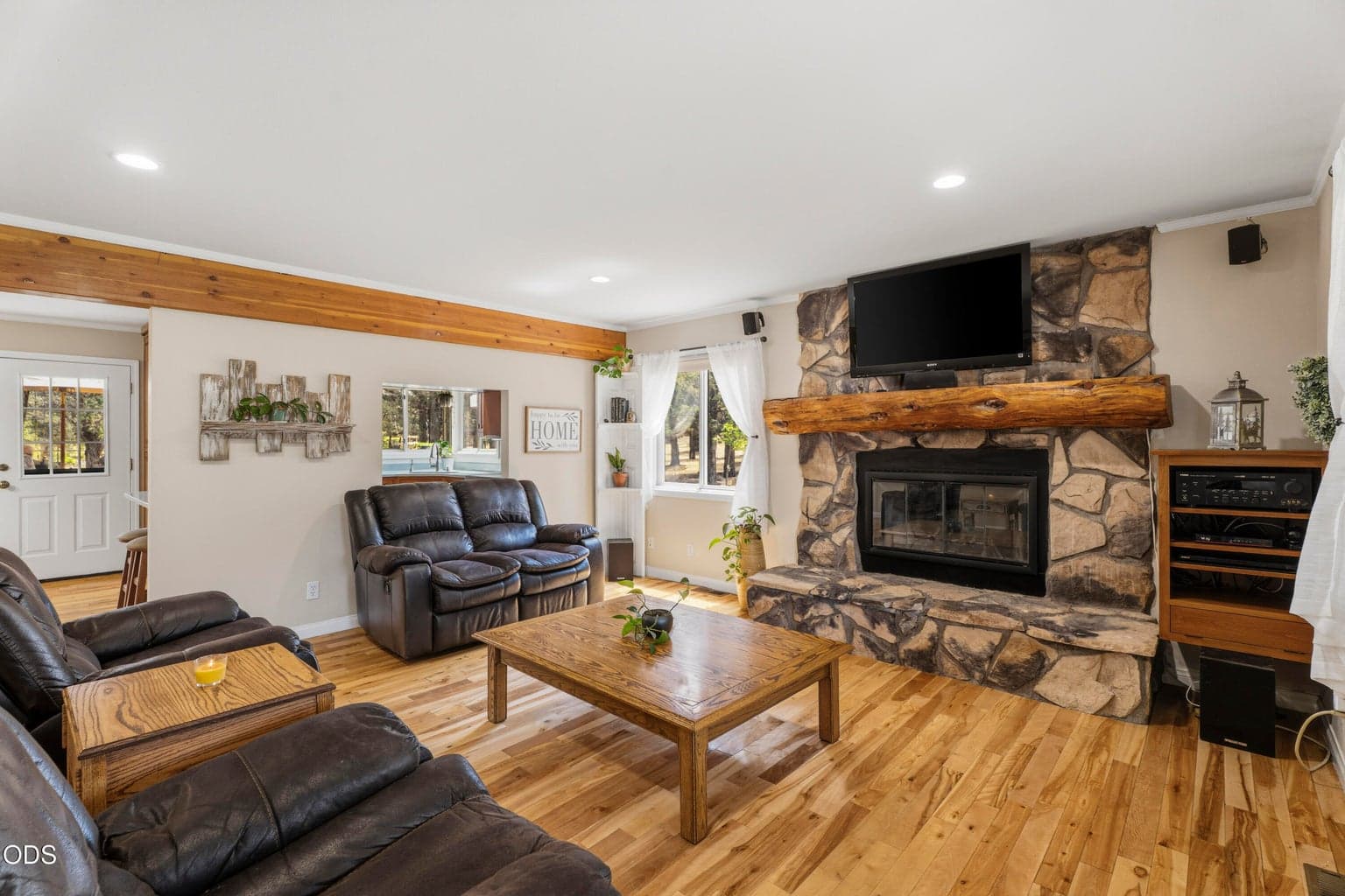 Photo of 17760 Edmundson Road 7 of 70