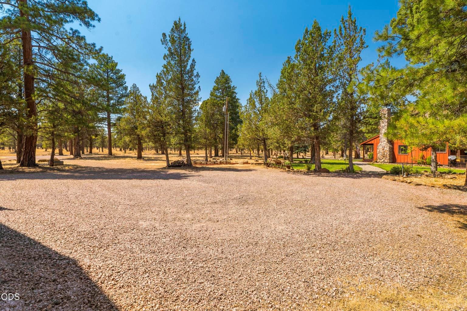 Photo of 17760 Edmundson Road 44 of 70