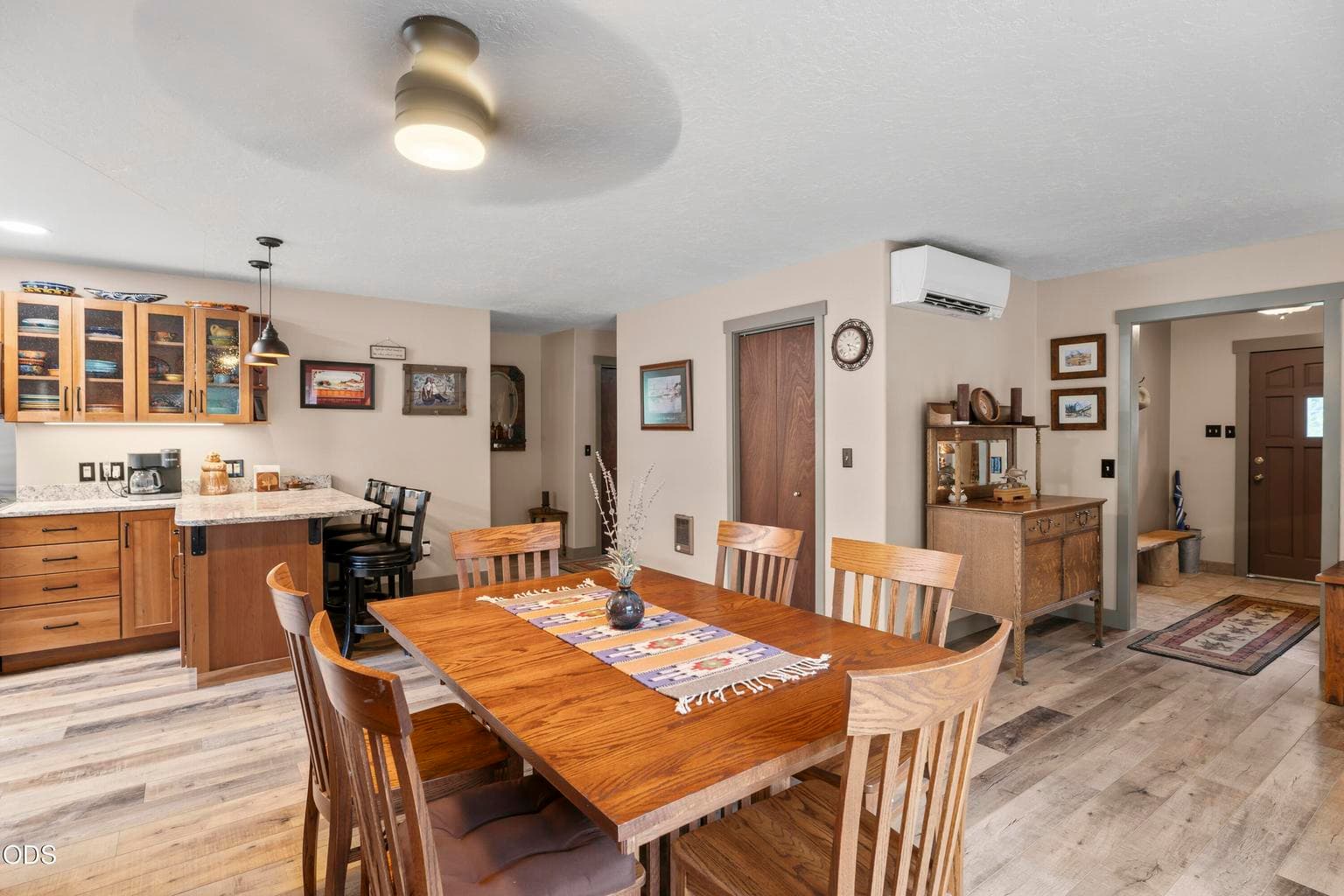 Photo of 16191 Twin Drive 15 of 61