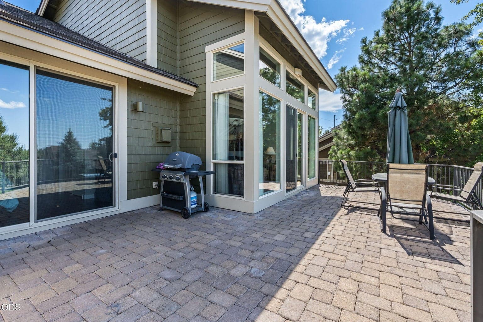 Photo of 10707 Village Loop 20 of 41