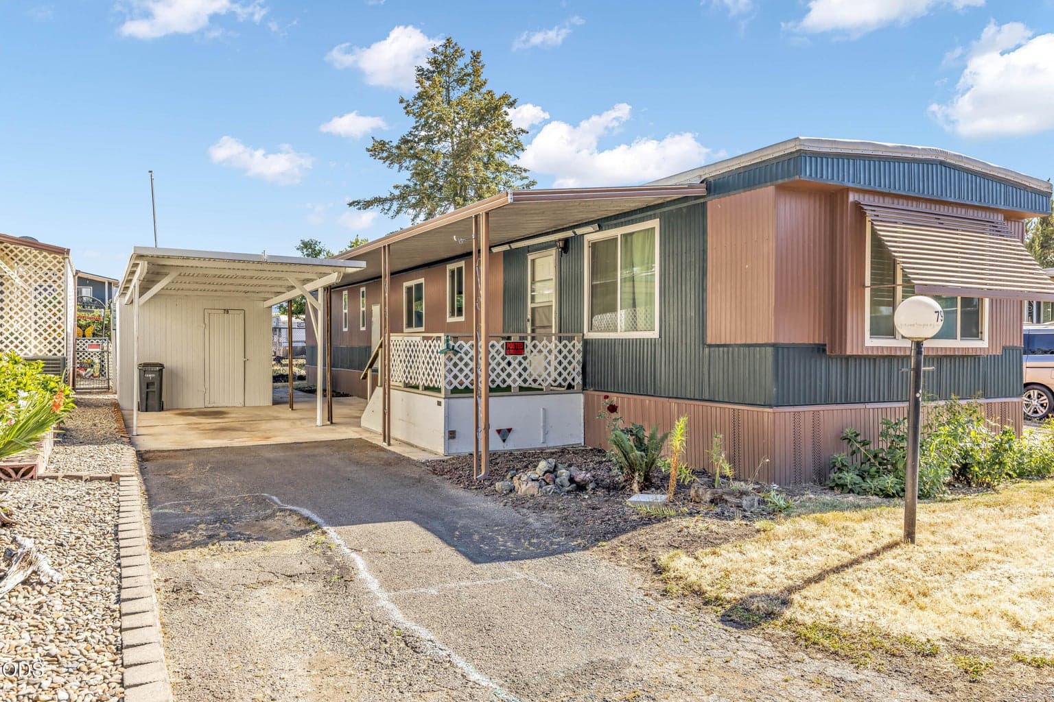 Photo of 2385 Table Rock Road 1 of 13
