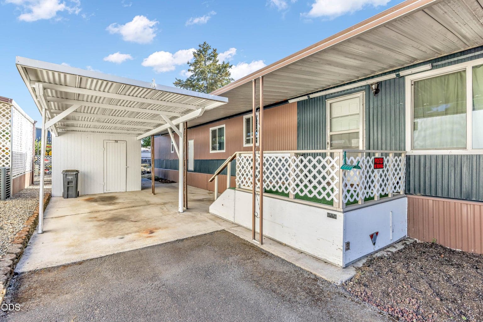 Photo of 2385 Table Rock Road 3 of 13