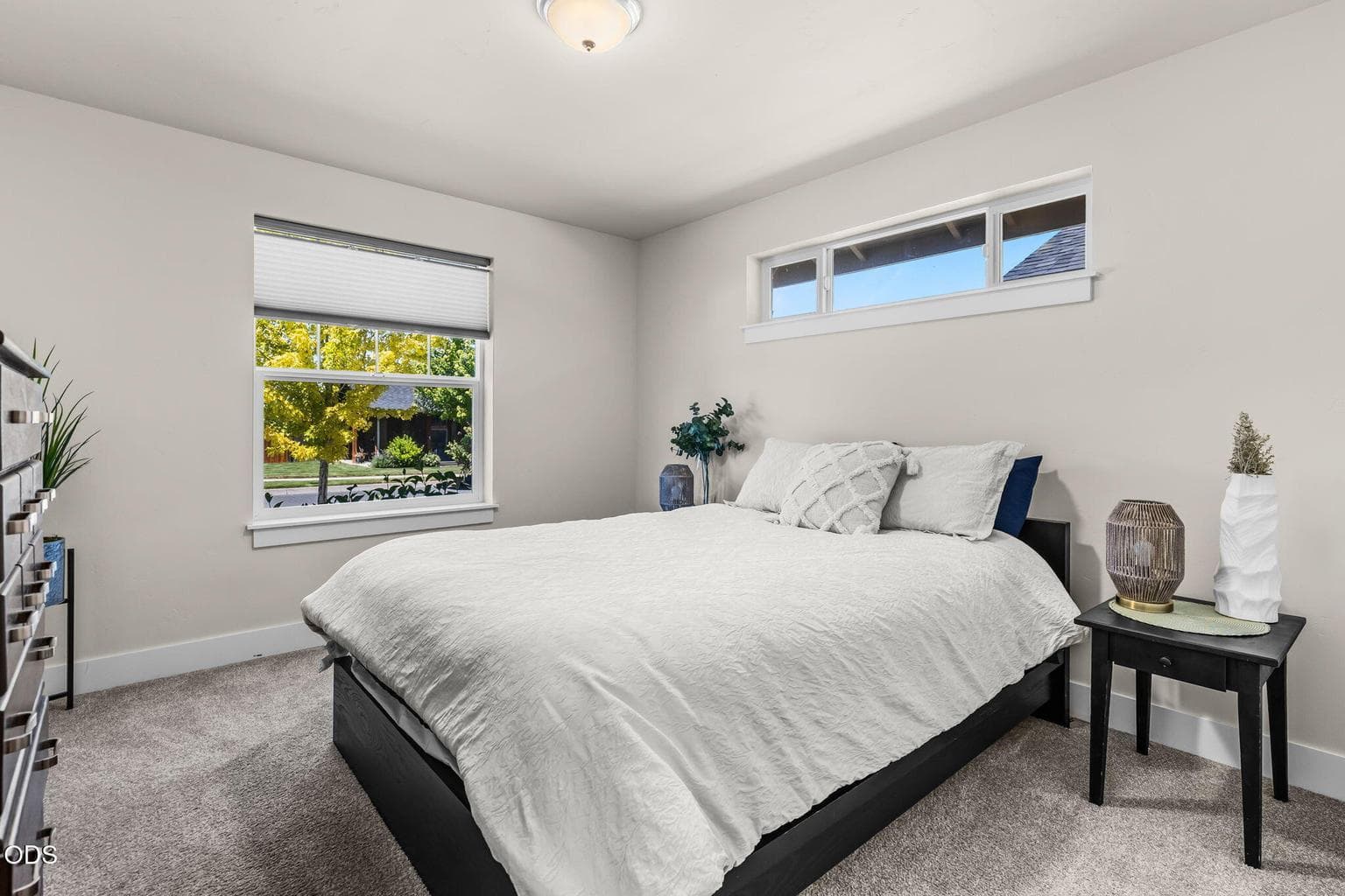 Photo of 680 NE Trestle Street 24 of 42