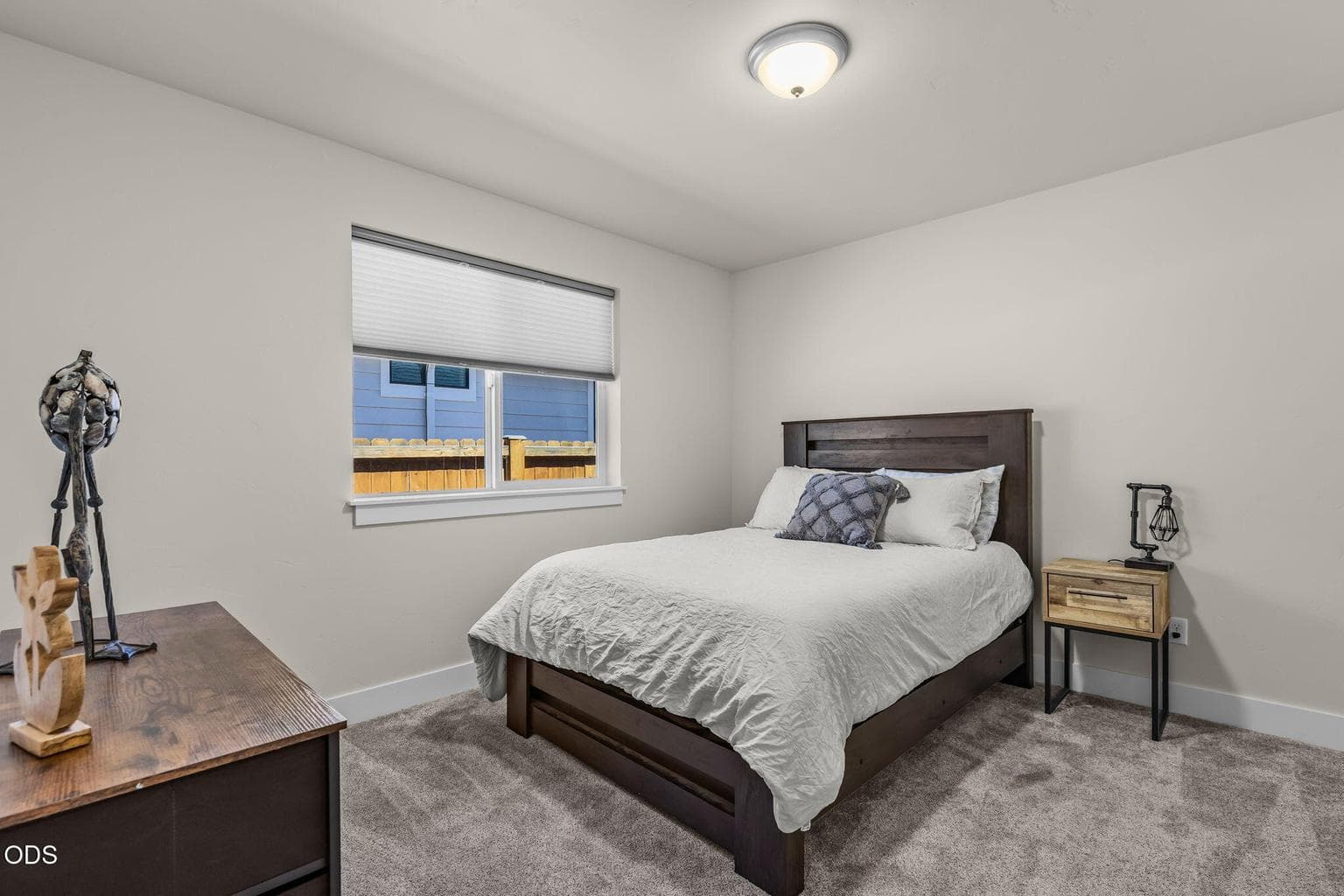 Photo of 680 NE Trestle Street 30 of 42