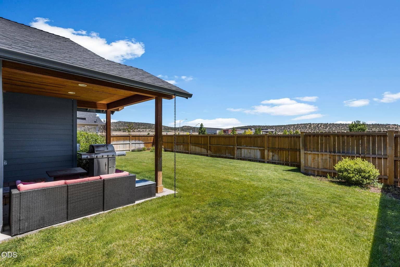 Photo of 680 NE Trestle Street 36 of 42