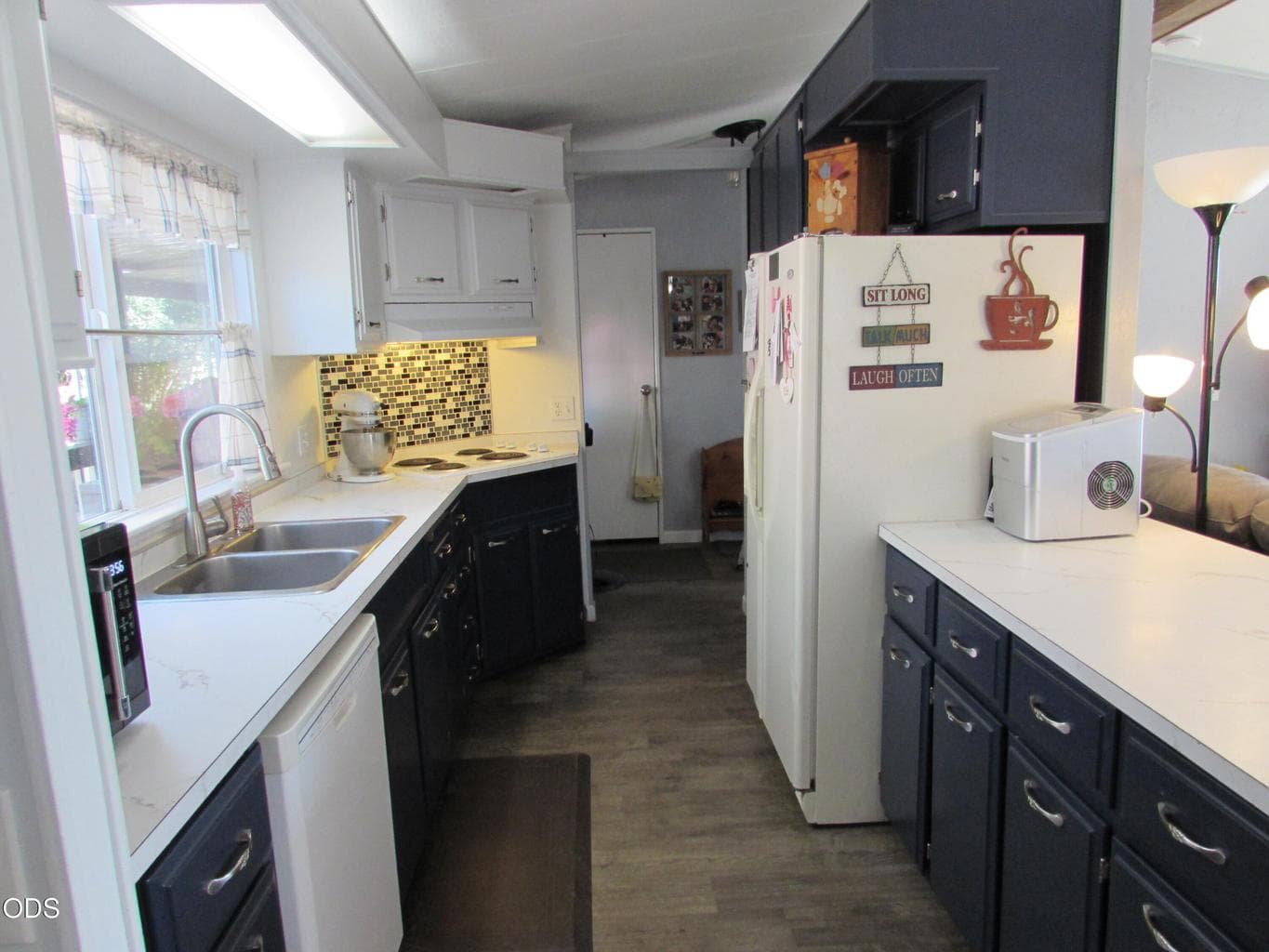 Photo of 2633 SW Obsidian Avenue 15 of 27