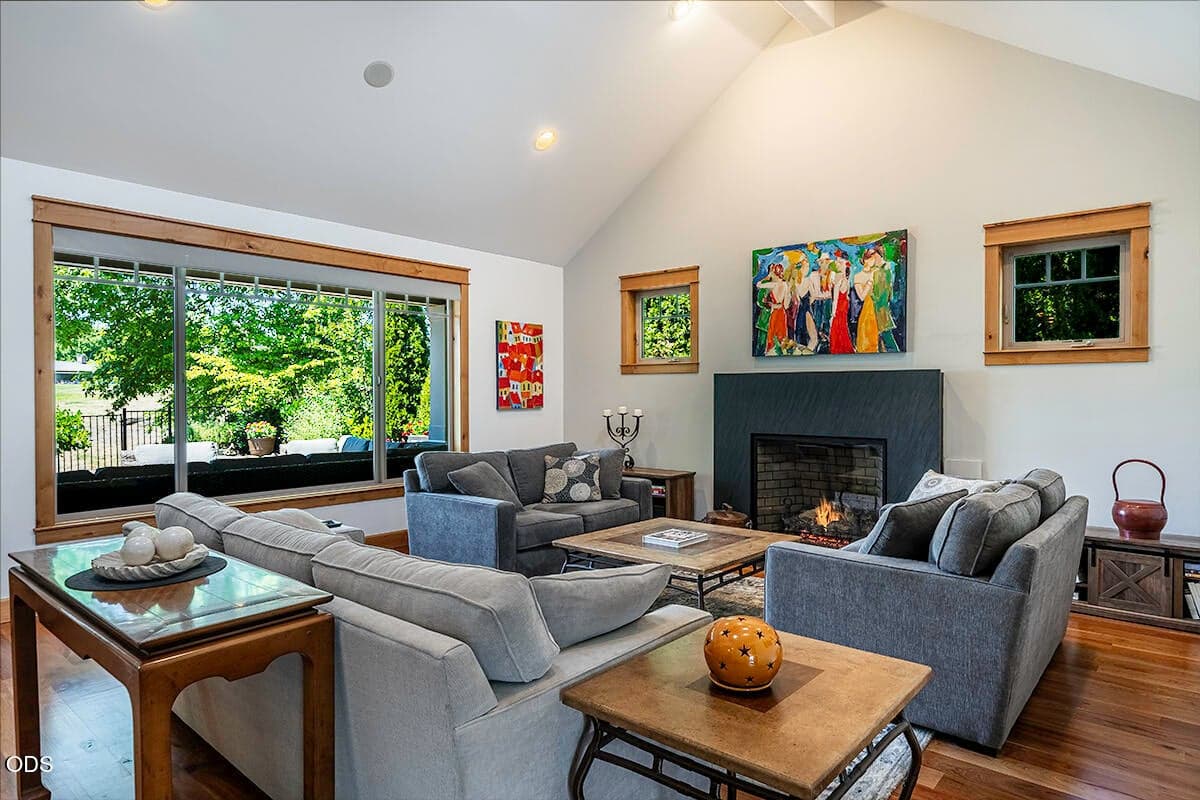 Vaulted Living Room With Gas Fireplace