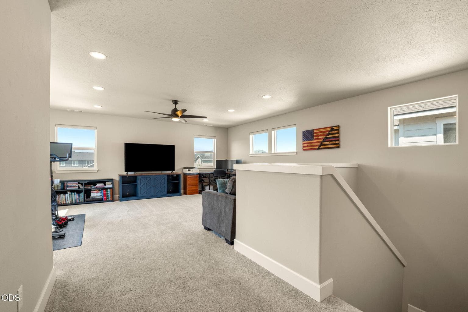 Photo of 2570 NW Spruce Place 21 of 42