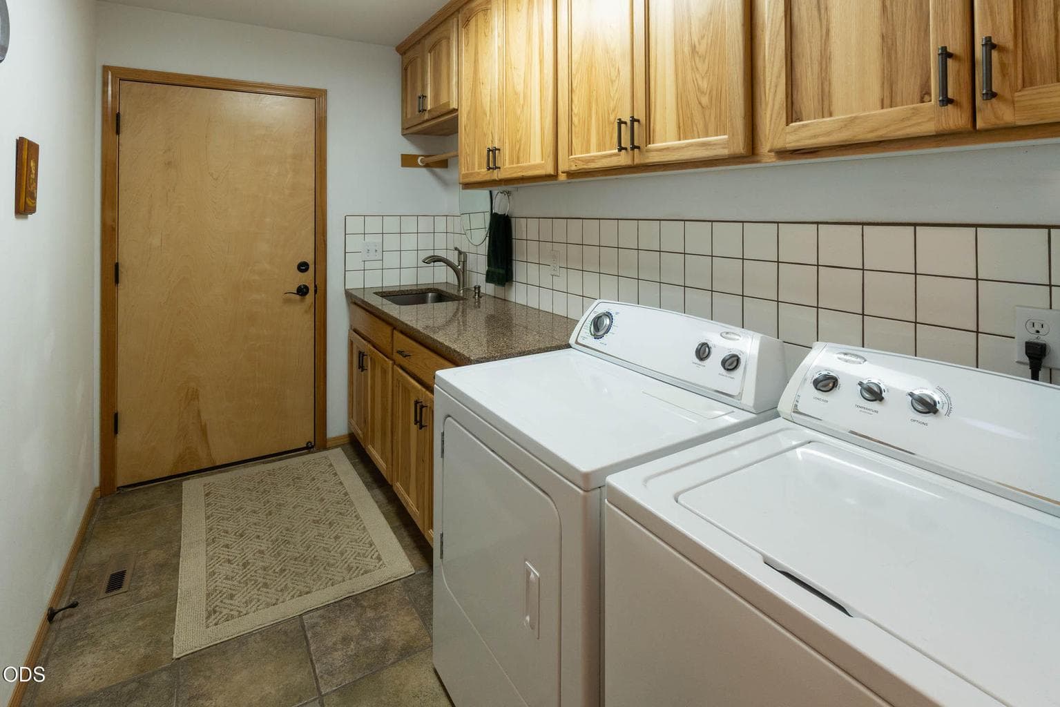 Photo of 9503 SE Ridge View Road 22 of 51