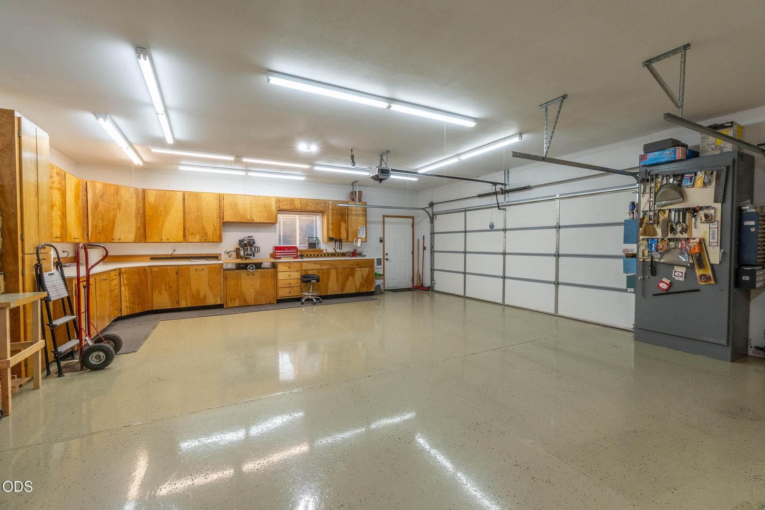 Photo of 9503 SE Ridge View Road 28 of 51