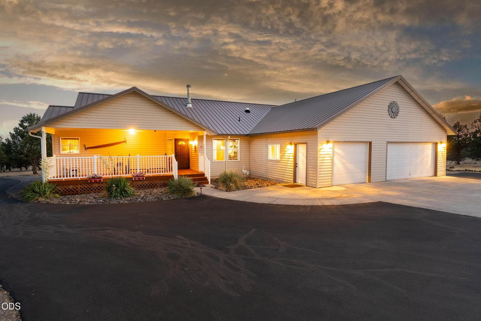 Photo of 9503 Ridge View Road 2 of 51