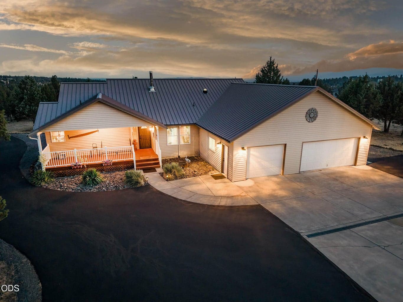 Photo of 9503 Ridge View Road 3 of 51