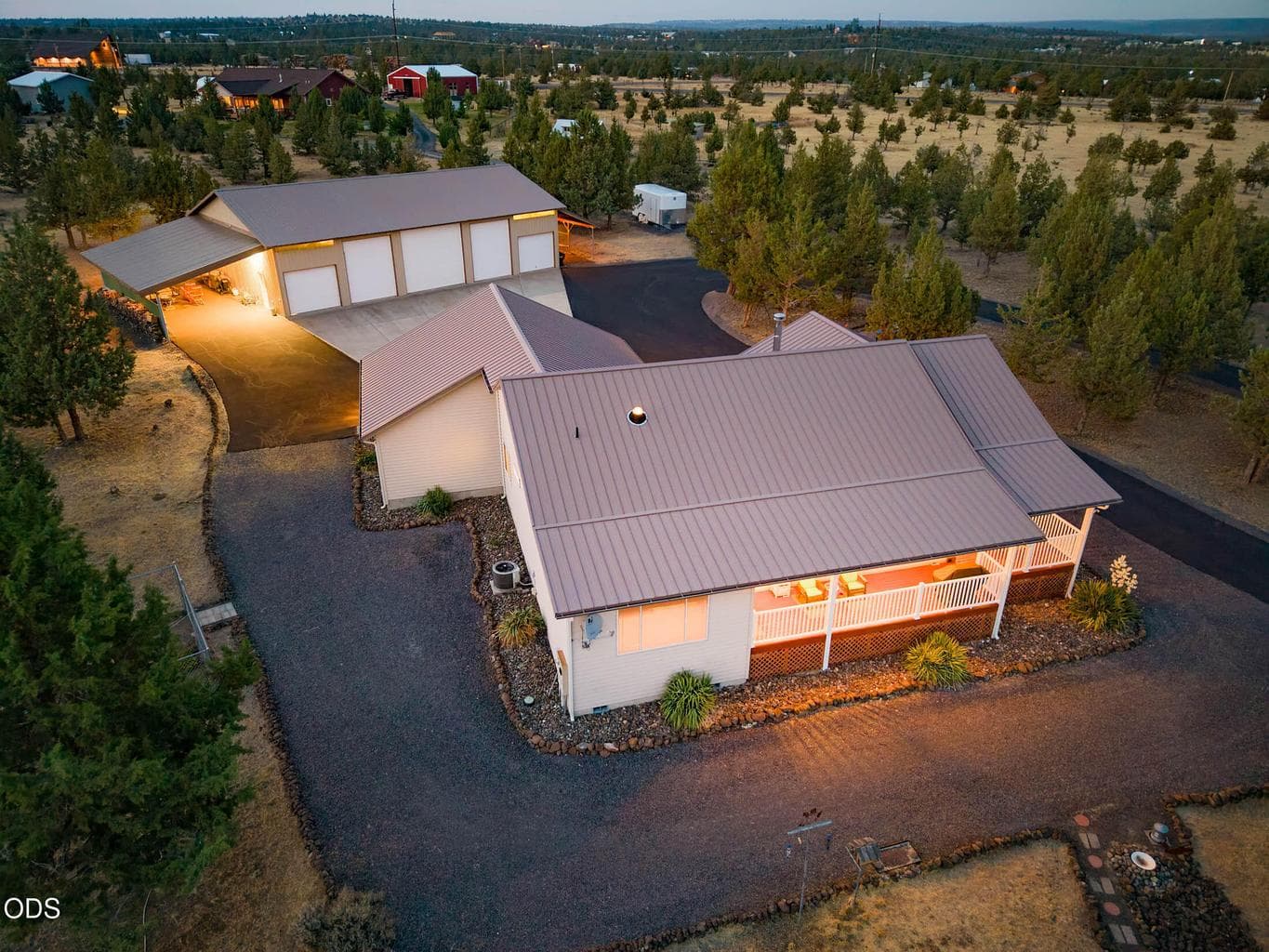 Photo of 9503 SE Ridge View Road 7 of 51