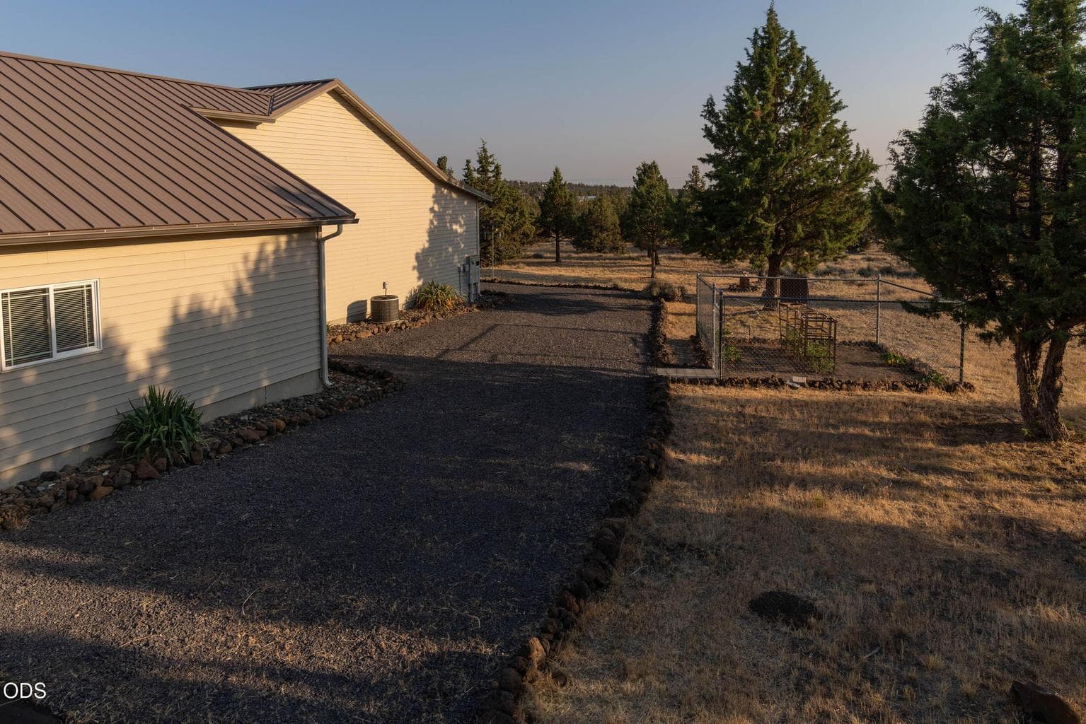 Photo of 9503 SE Ridge View Road 43 of 51