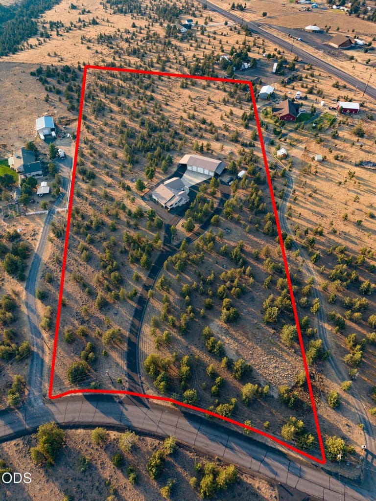 Photo of 9503 SE Ridge View Road 9 of 51