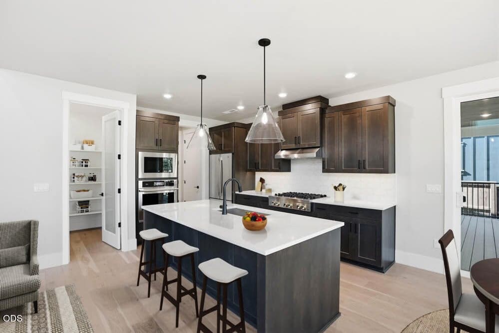 Photo of 3078 Celilo Lane 5 of 12