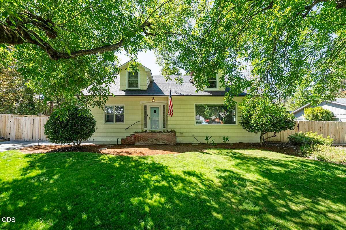 Photo of 736 3rd Street 1 of 38
