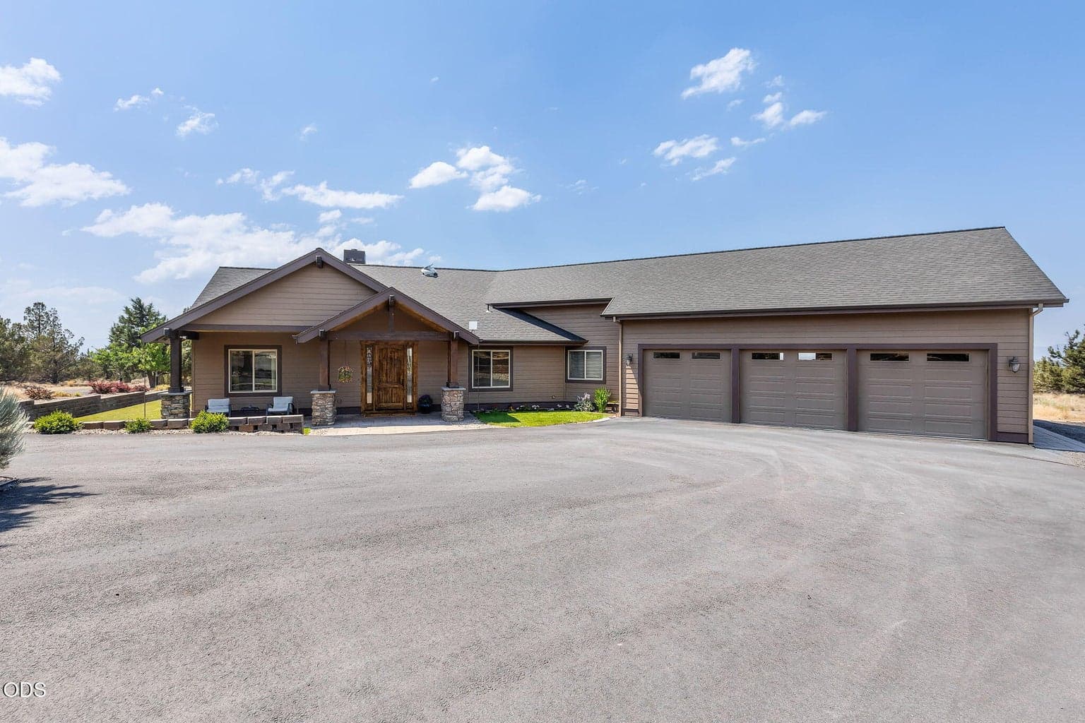 Photo of 13601 SW Harrison Way 7 of 81