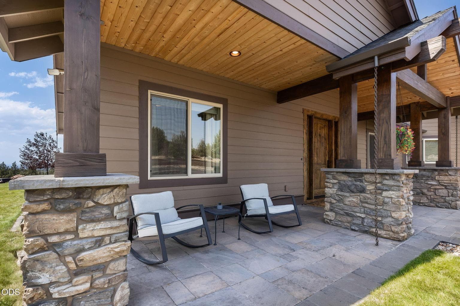 Photo of 13601 SW Harrison Way 8 of 81