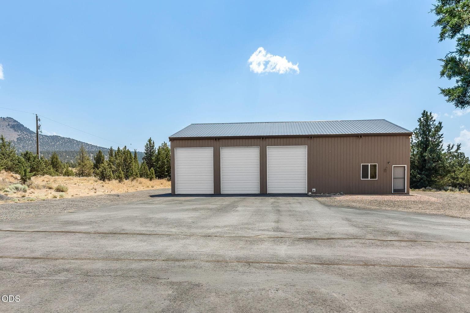 Photo of 13601 SW Harrison Way 10 of 81
